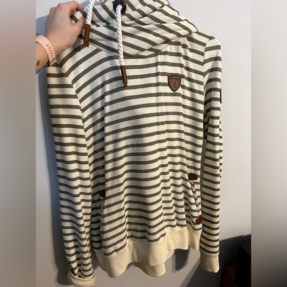 Wanakome women’s sweater size L - Picture 3 of 5